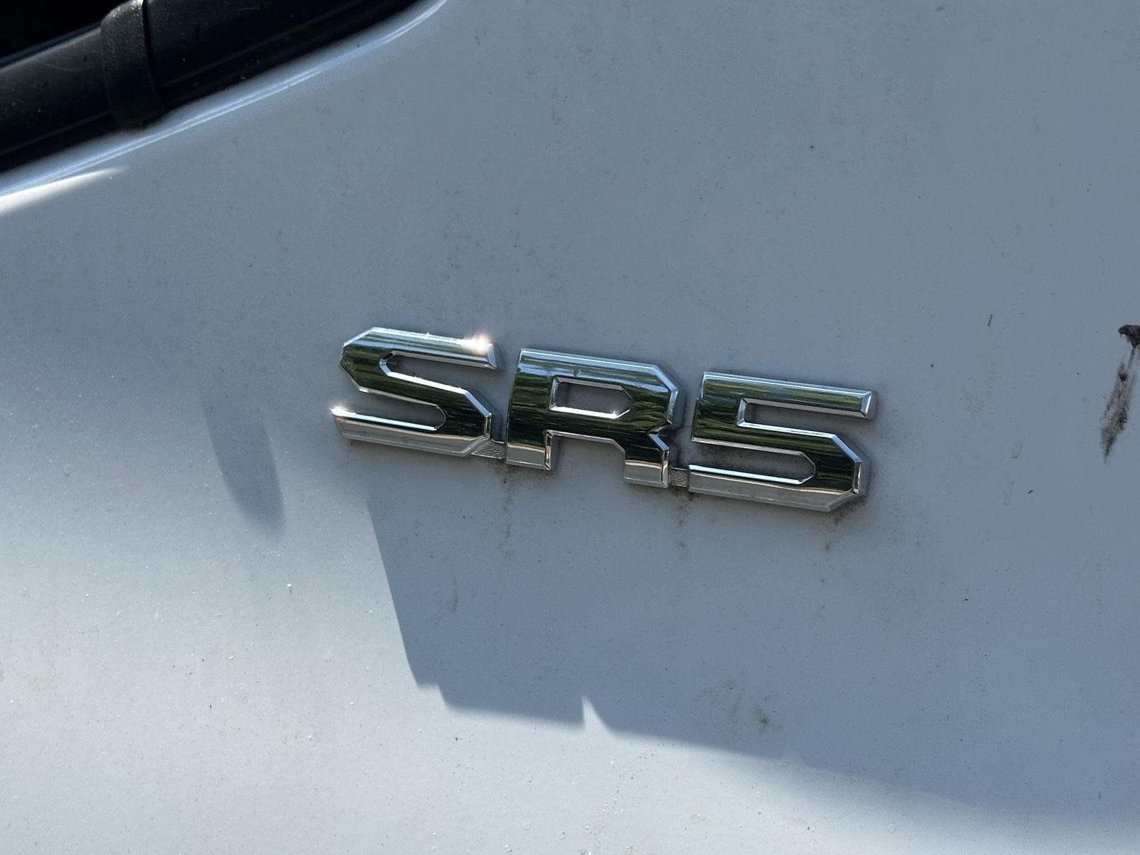 Used 2025 Ice Cap Toyota SR5 image 10