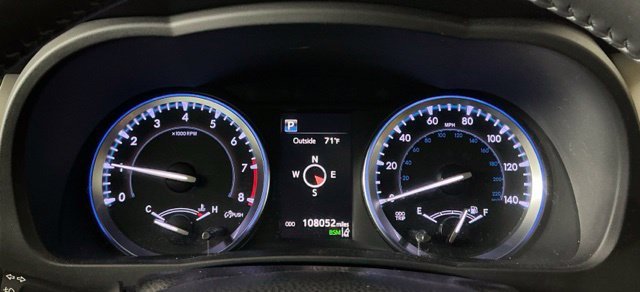 Used 2017 White Toyota XLE image 17