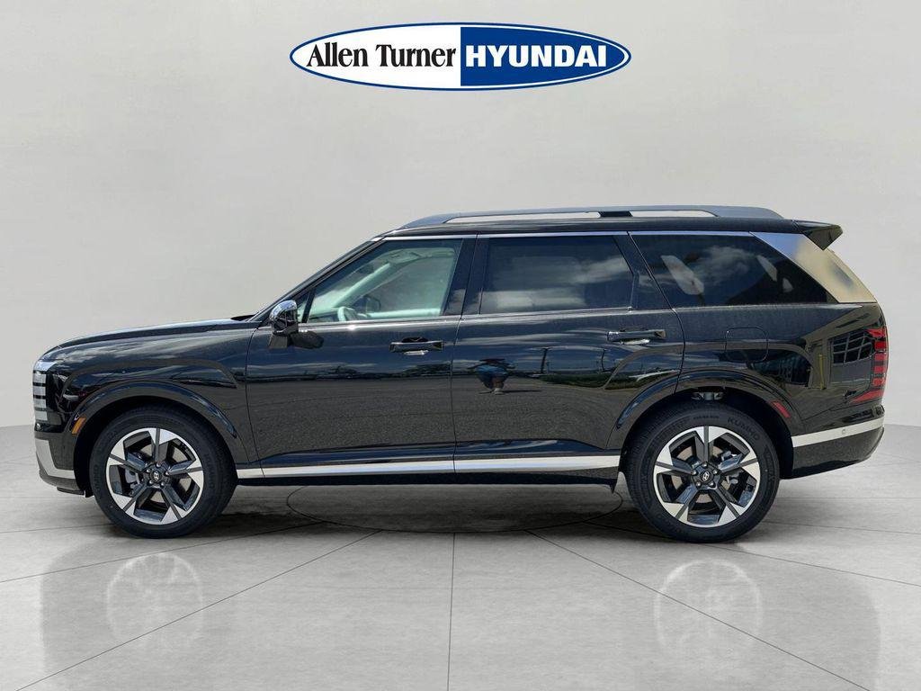 New 2026 Abyss Black Pearl Hyundai Limited FWD image 4