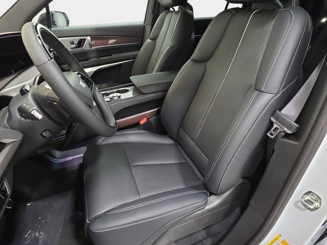 New 2027 Vibrant White Tricoat Cadillac Luxury image 11