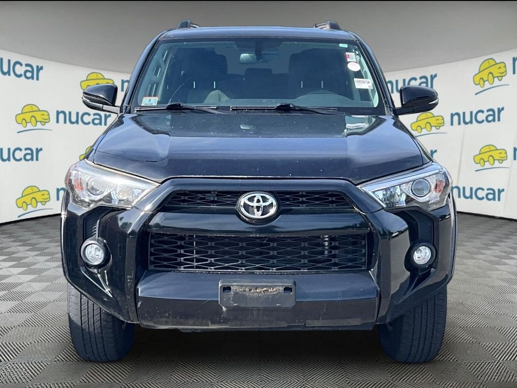 Used 2019 Black Toyota SR5 Premium image 2
