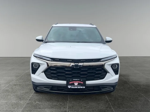 Used 2024 Summit White Chevrolet ACTIV image 8