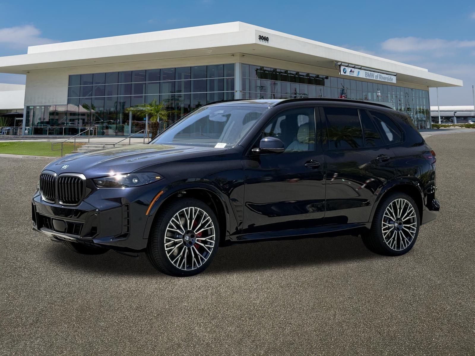 New 2026 Carbon Black Metallic BMW sDrive40i image 5