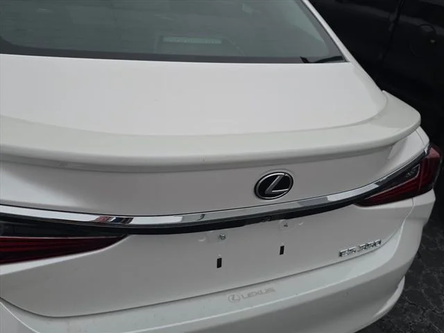 Certified Used 2021 White Lexus 350 image 32