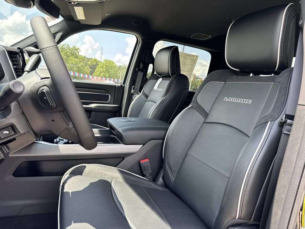 2026 RAM 2500 Laramie - Photo 34