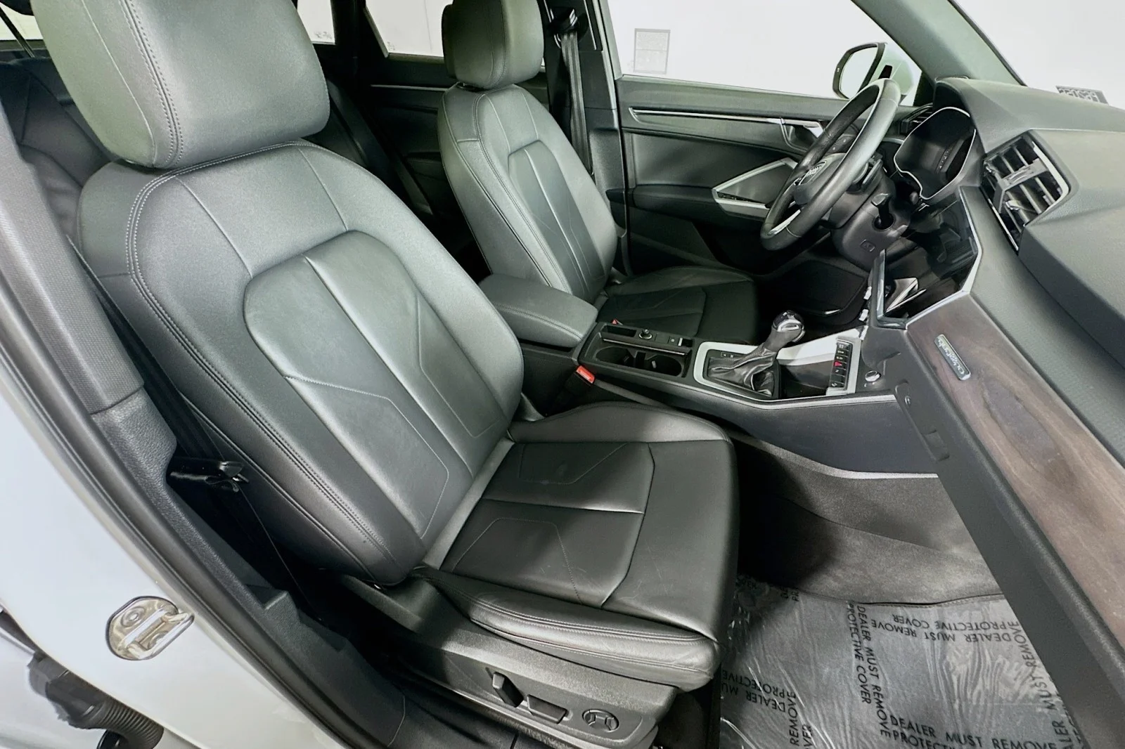 Used 2023 Glacier White Metallic Audi S line Premium image 8