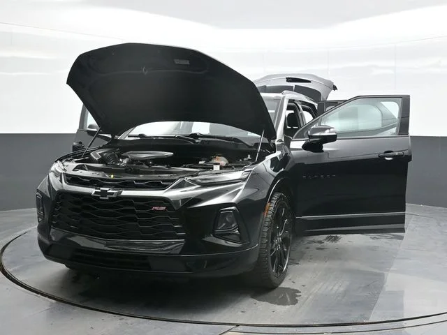 Used 2022 Black Chevrolet RS image 30