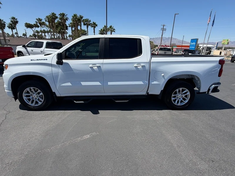 Used 2023 Summit White Chevrolet RST image 7