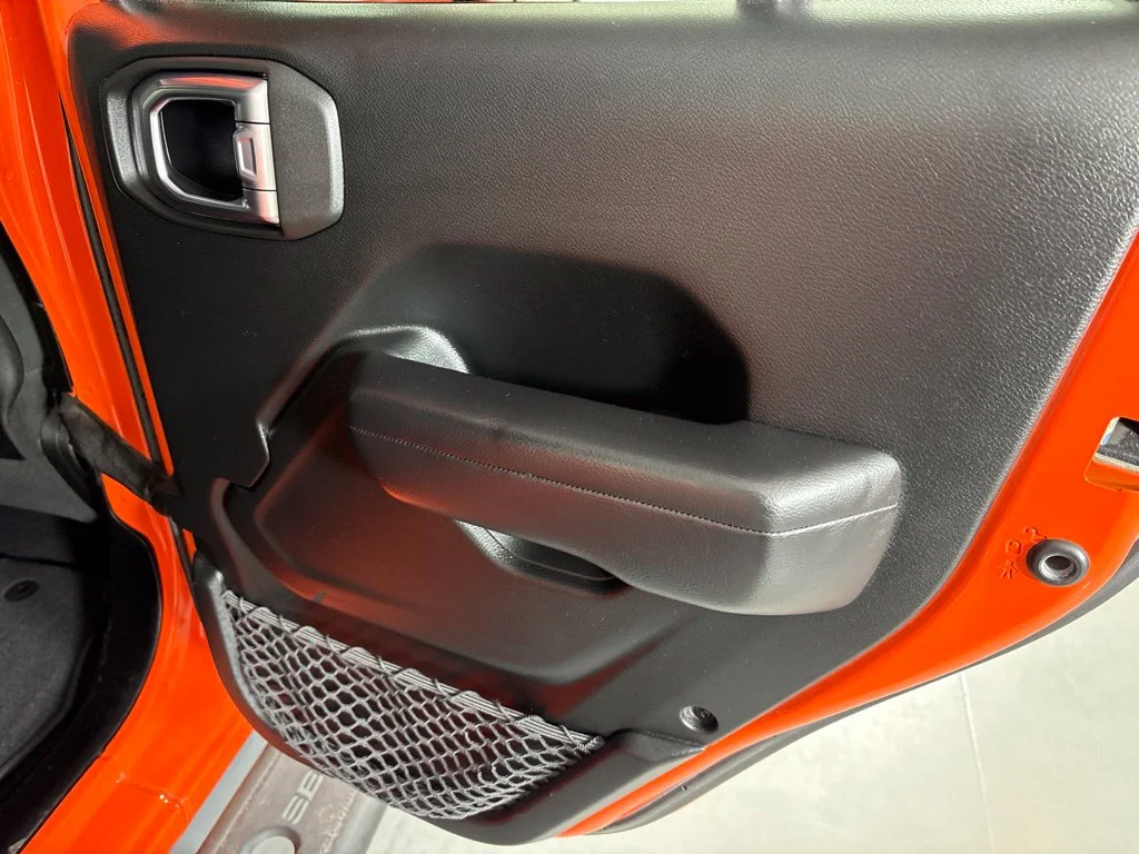 Used 2020 Orange Jeep Rubicon image 24