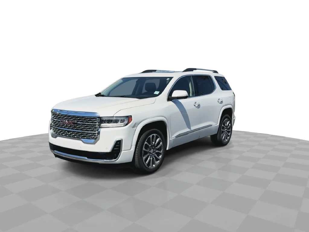 Used 2022 White GMC Denali image 4