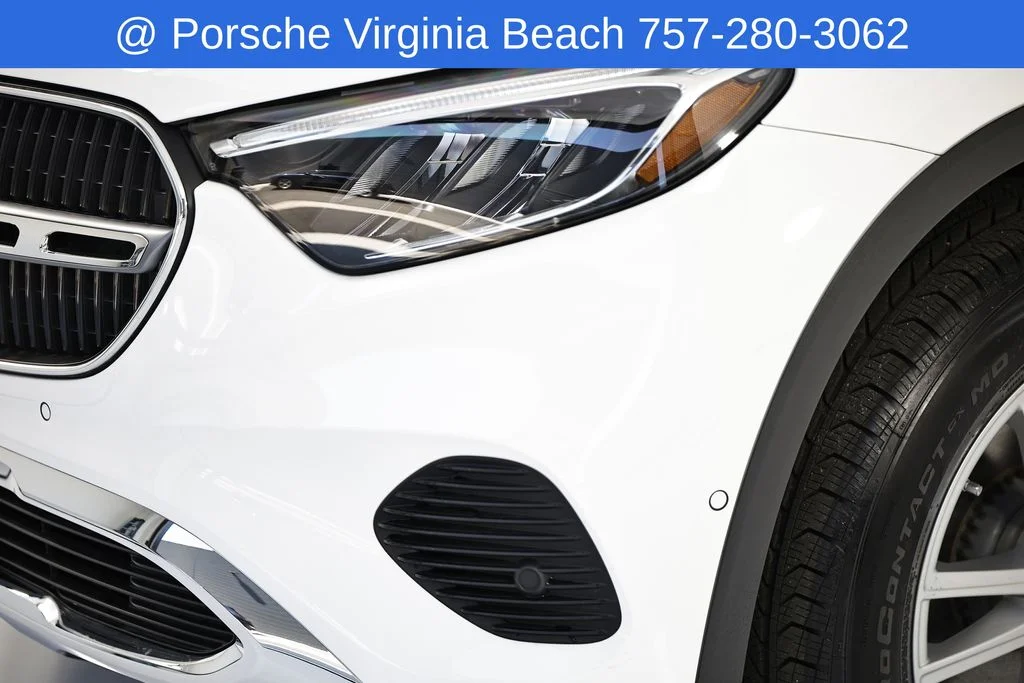 Used 2025 White Mercedes-Benz GLC 300 image 12