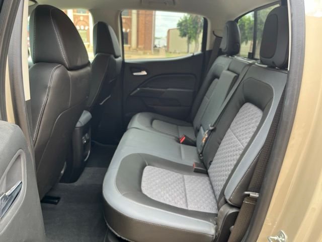 Used 2022 Beige Chevrolet Z71 image 17