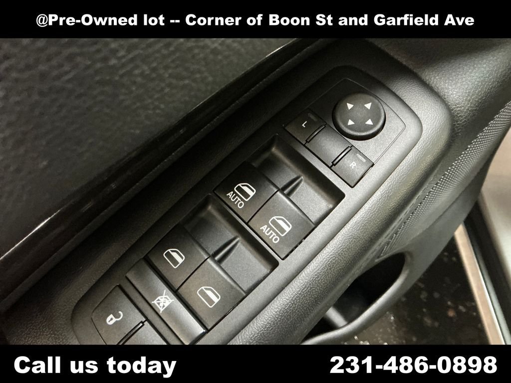 Used 2015 Silver Dodge Limited image 16