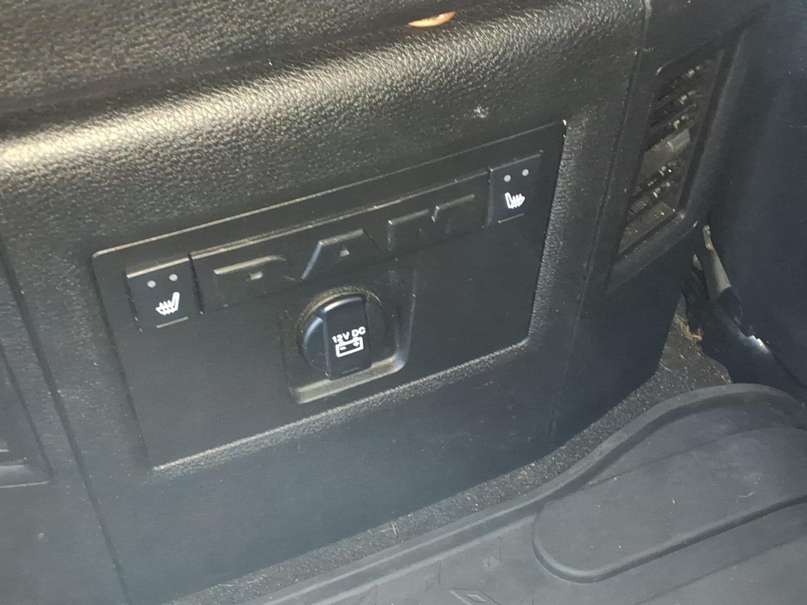 Used 2018 Brilliant Black Crystal Pearl Coat RAM Laramie image 4