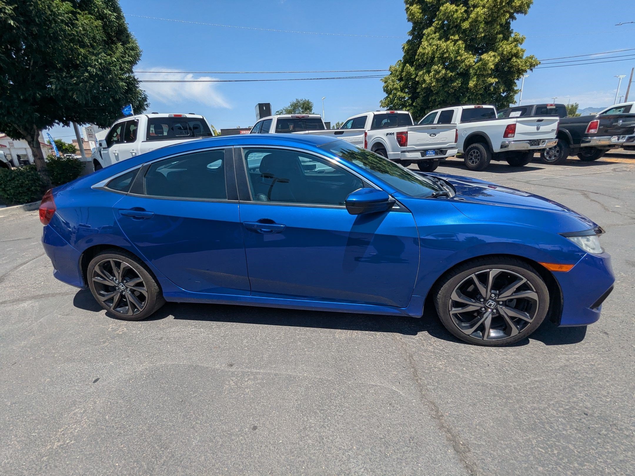 Used 2021 Aegean Blue Metallic Honda Sport image 2