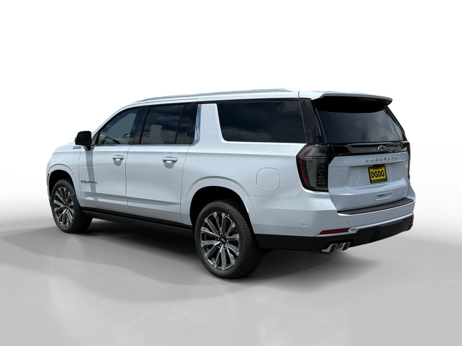 New 2026 Polar White Tricoat Chevrolet High Country image 3