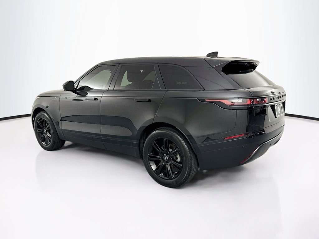 Used 2022 Black Land Rover S image 7