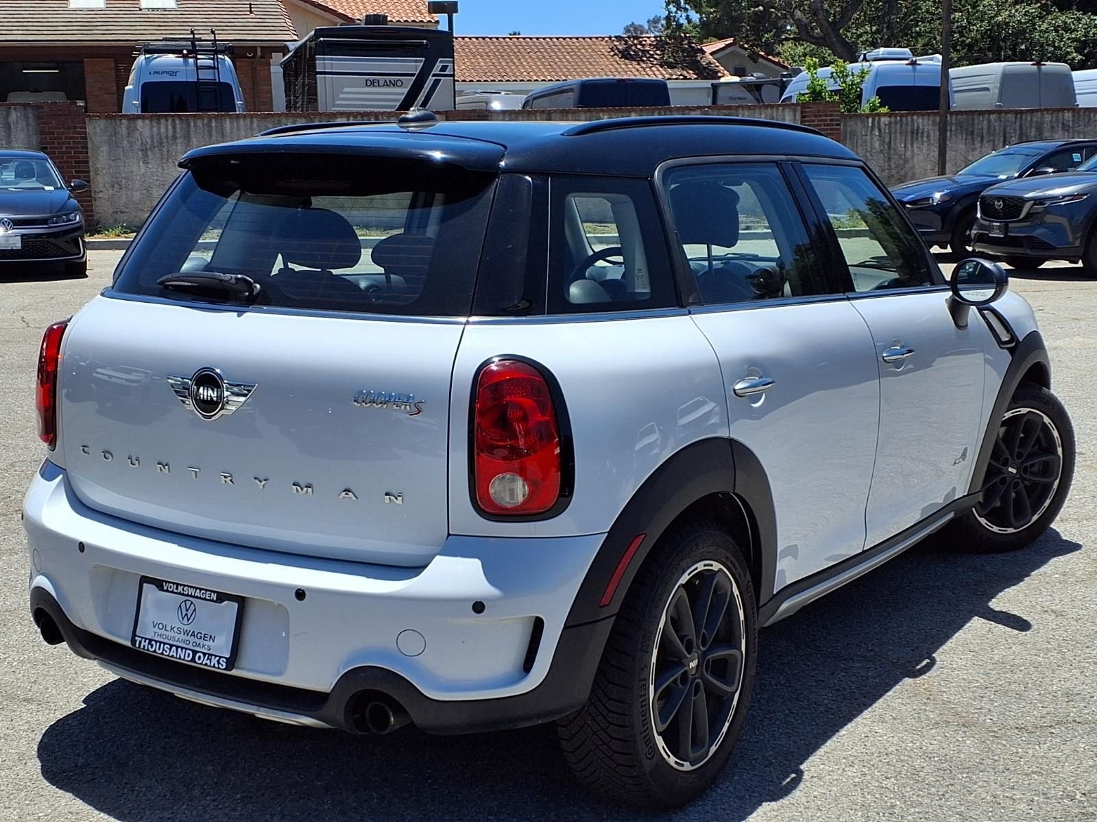 Used 2016 White MINI Base image 5