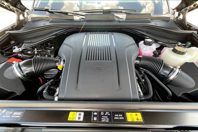 2025 Land Rover Range Rover SE - Photo 12