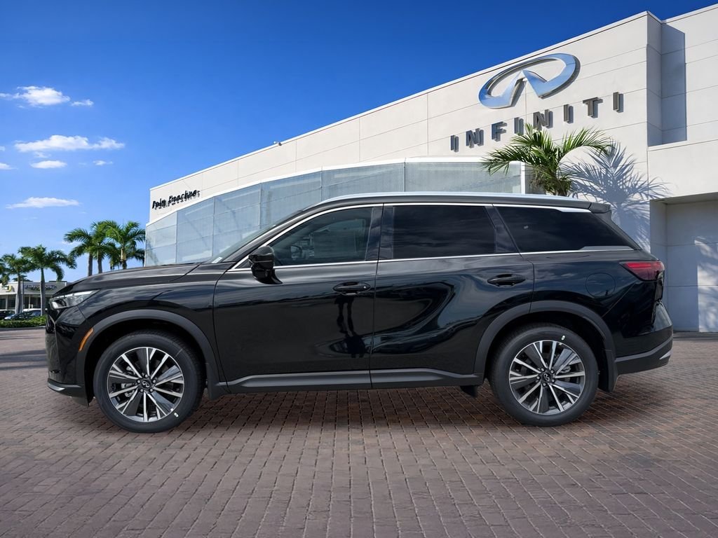 New 2027 MINERAL BLACK INFINITI Luxe FWD image 4