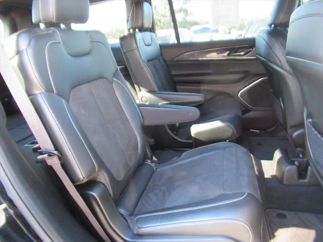 Certified Used 2022 Black Jeep Altitude image 29