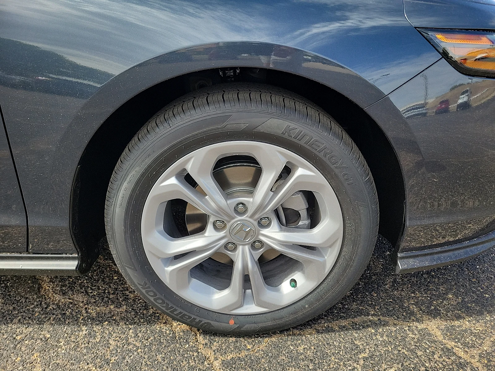 New 2026 Meteorite Gray Metallic Honda LX image 14