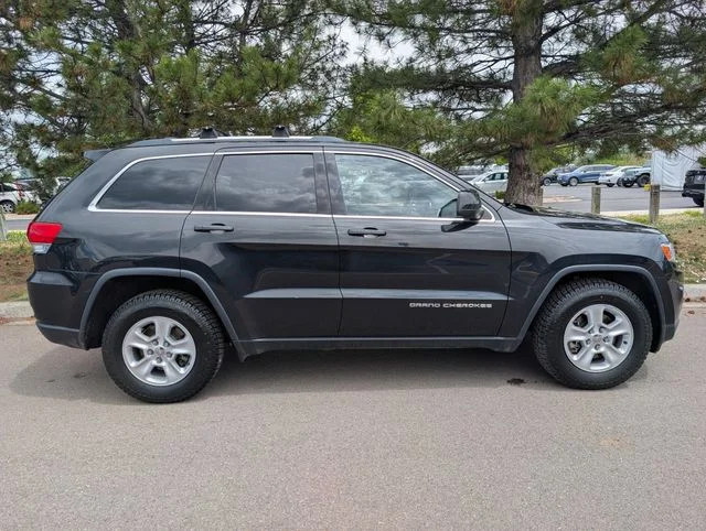 Used 2014 Brilliant Black Crystal Pearlcoat Jeep Laredo image 2