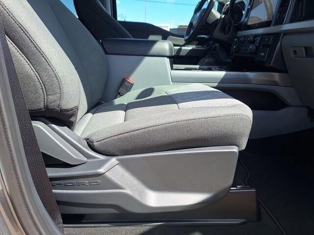 New 2026 Carbonized Gray Metallic Ford F-250® XLT image 28