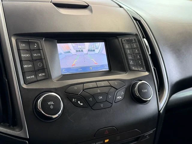 Used 2017 Blue Ford SE image 20