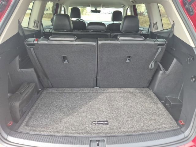 2022 Volkswagen Atlas SE w/Tech - Photo 8