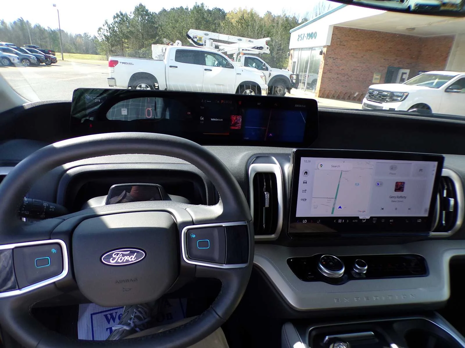 Used 2025 Agate Black Metallic Ford Active image 16