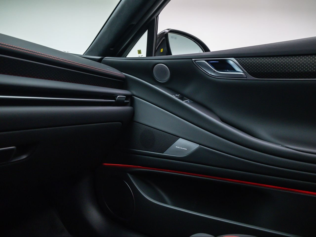 New 2026 Vik Black Genesis 3.5T SPORT PRESTIGE image 31