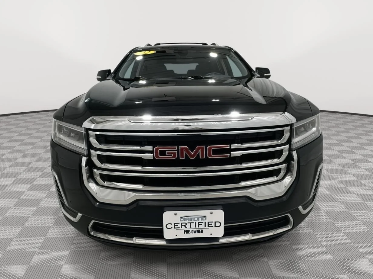 Used 2022 Ebony Twilight Metallic GMC SLE image 8
