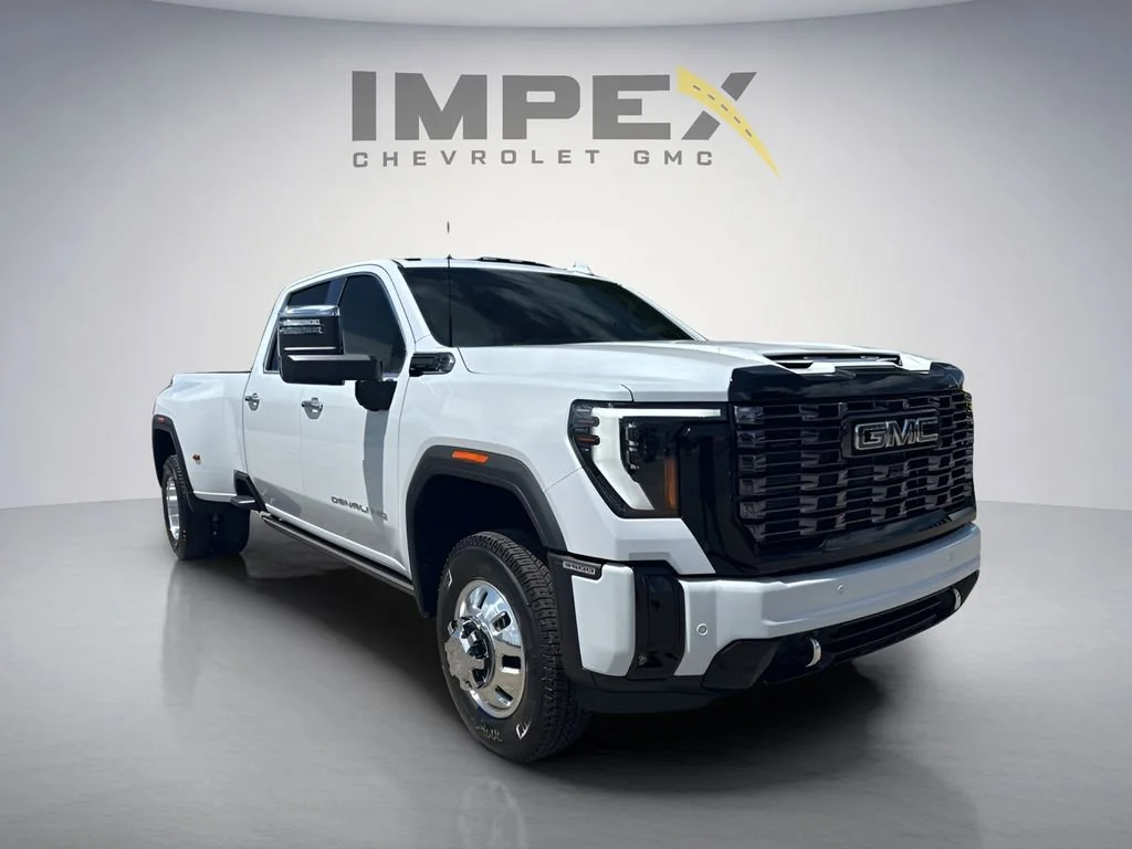 New 2026 Glacier White Tricoat GMC Denali Ultimate DRW image 7