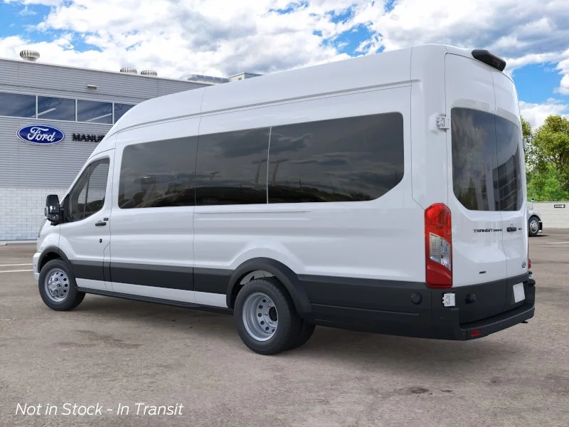 New 2026 Oxford White Ford XLT image 4
