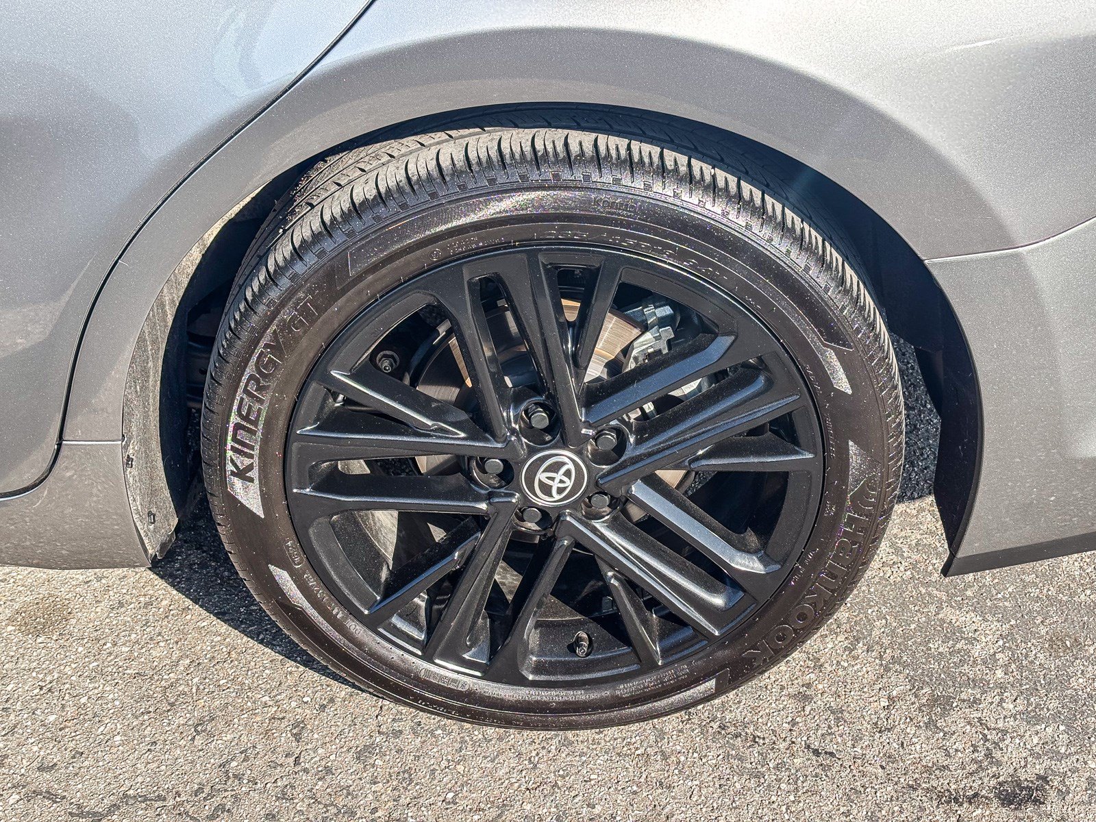 Certified Used 2025 Heavy Metal Toyota SE image 11