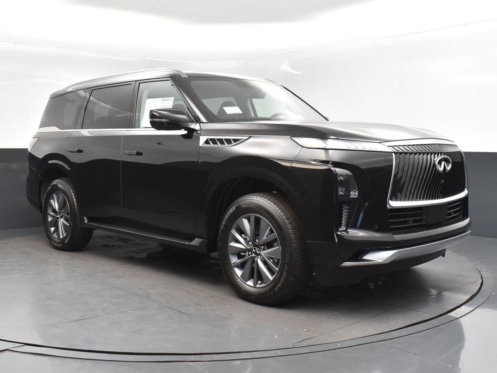 Used 2025 Black INFINITI PURE image 9