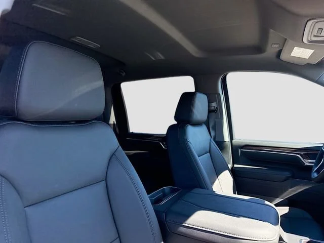 2026 Chevrolet Silverado 3500 HD LT - Photo 35