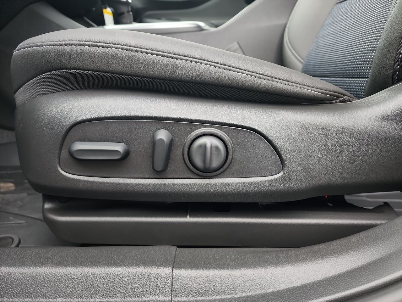 New 2026 Black Buick Preferred image 12