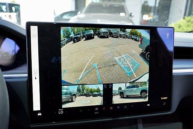 Used 2023 Blue Tesla Base image 32