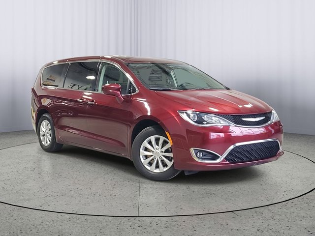 2018 Chrysler Pacifica Touring Plus