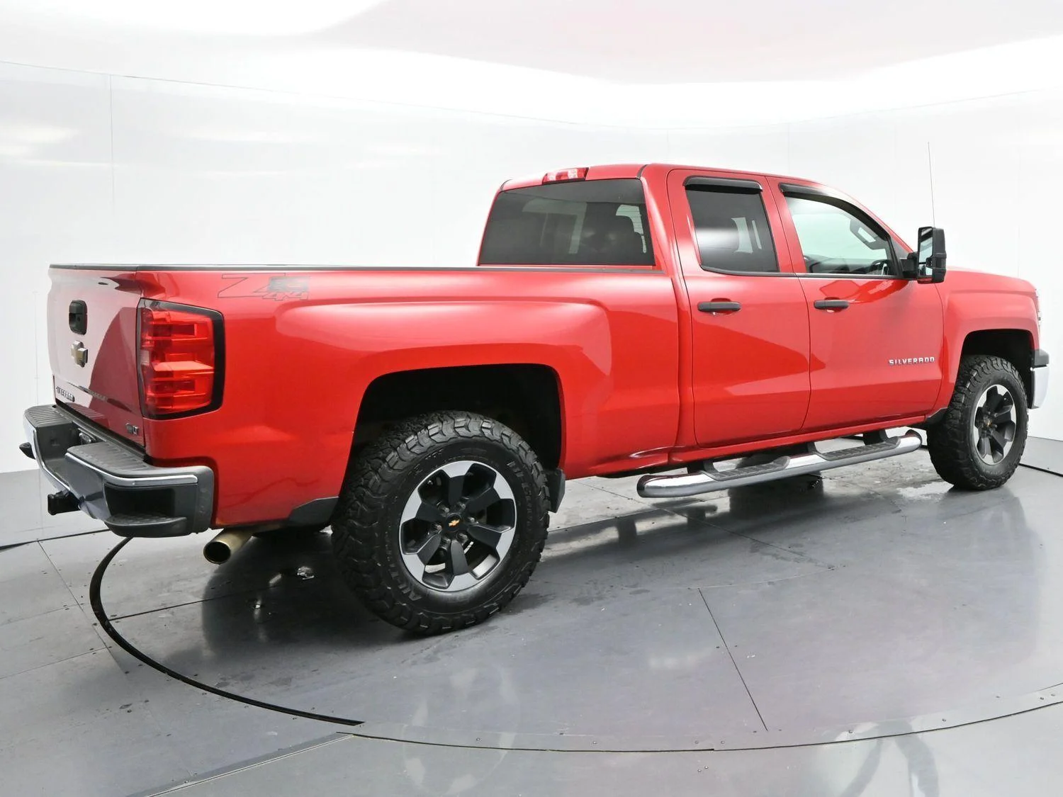 Used 2014 Victory Red Chevrolet LT image 7
