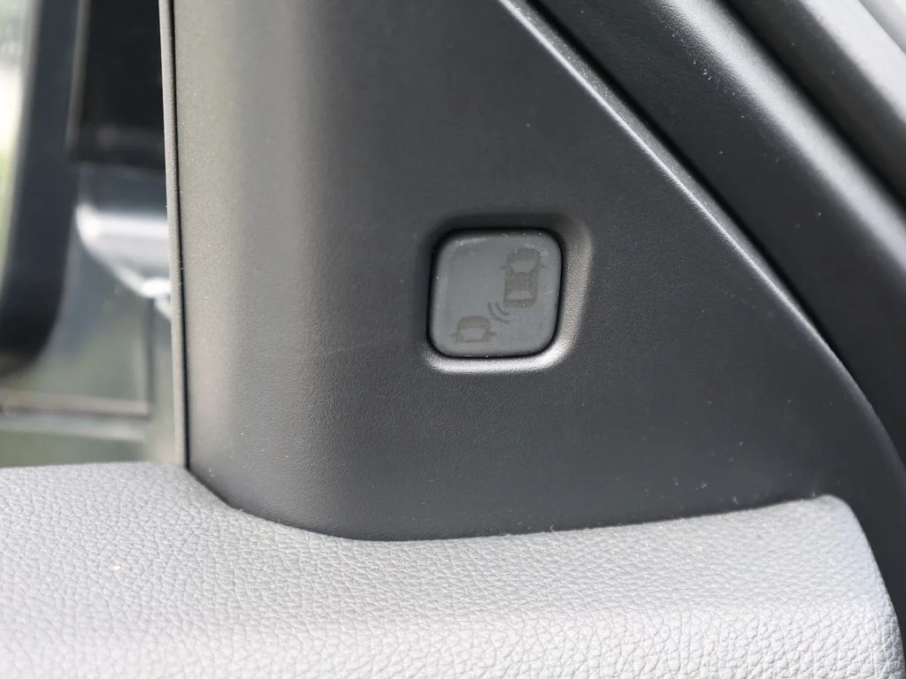 Used 2025 Black Acura Technology Package image 20