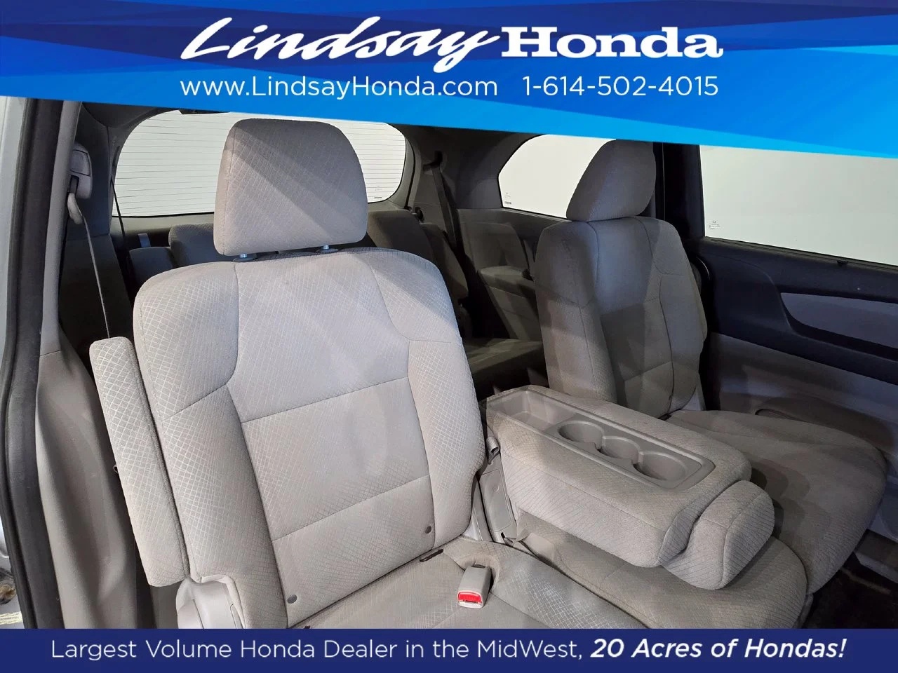 Used 2017 Lunar Silver Metallic Honda SE image 10