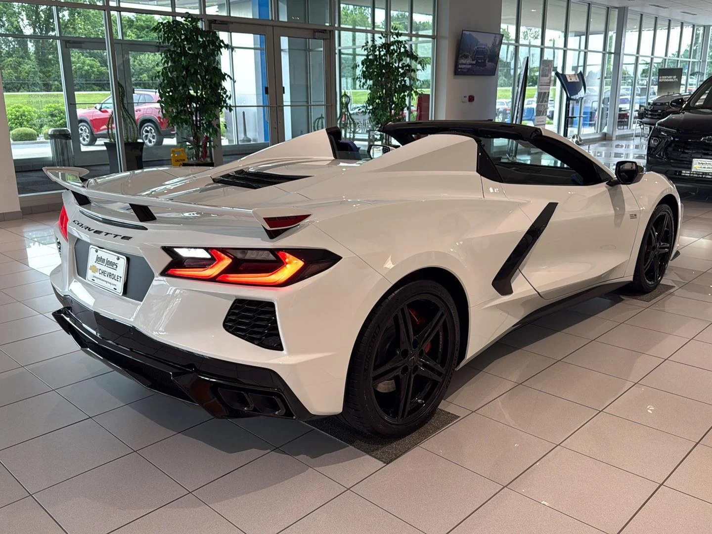 New 2026 Arctic White Chevrolet 3LT image 11