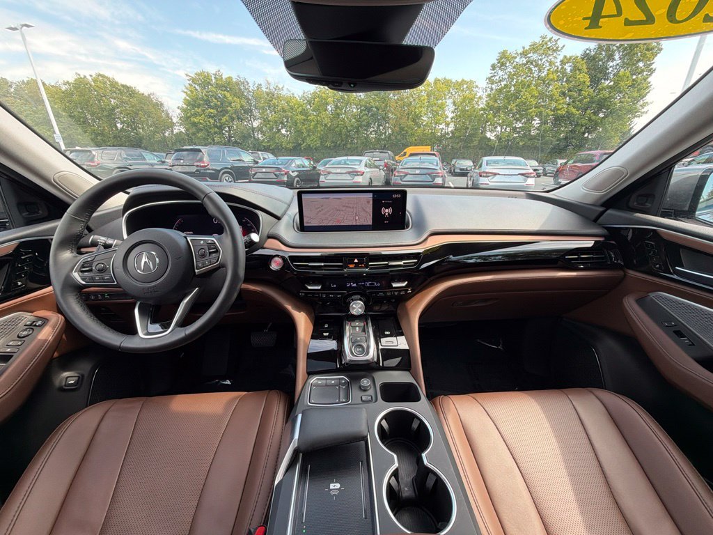 Used 2024 Majestic Black Pearl Acura Technology image 12
