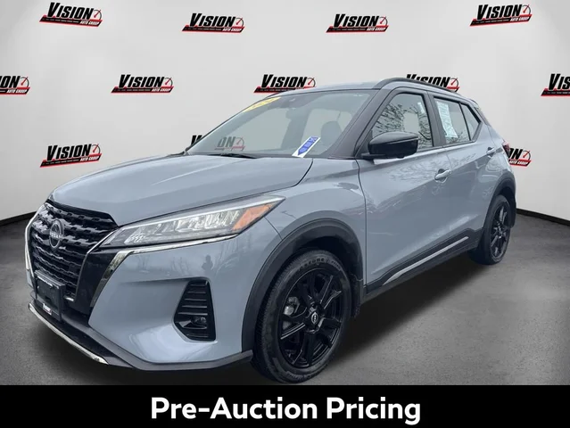 2024 Nissan Kicks SR