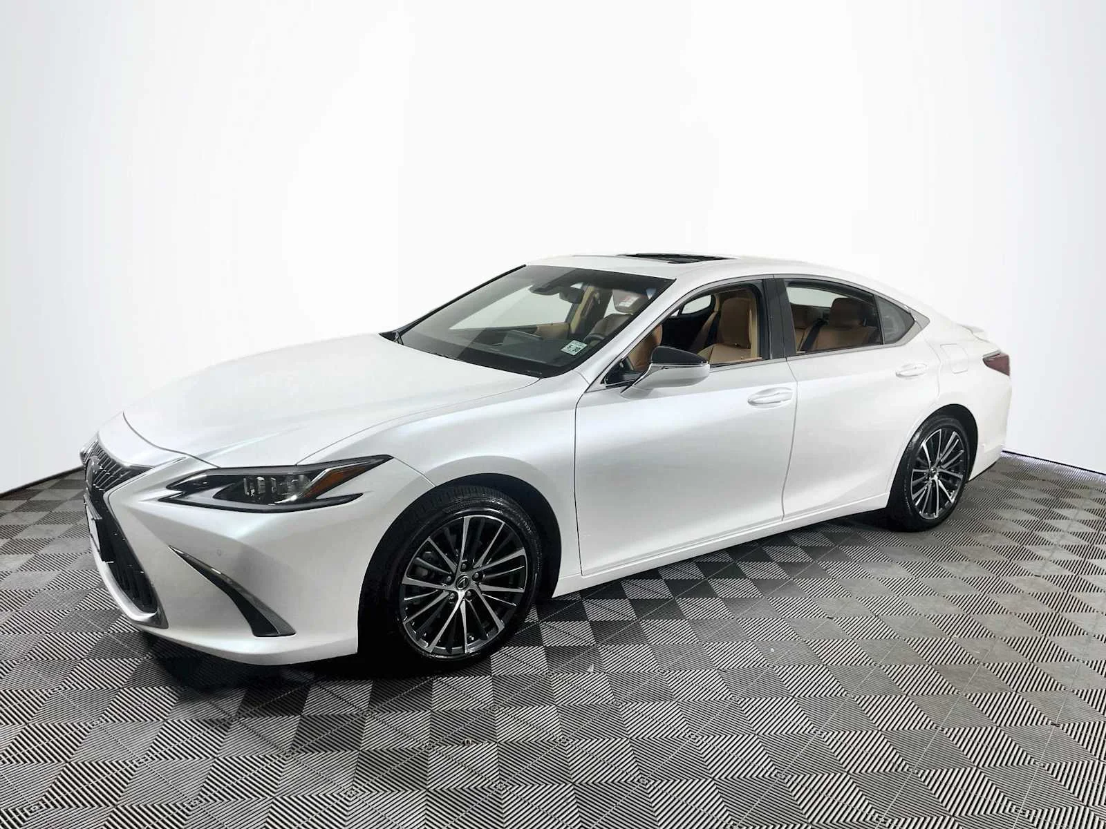 2025 Lexus ES