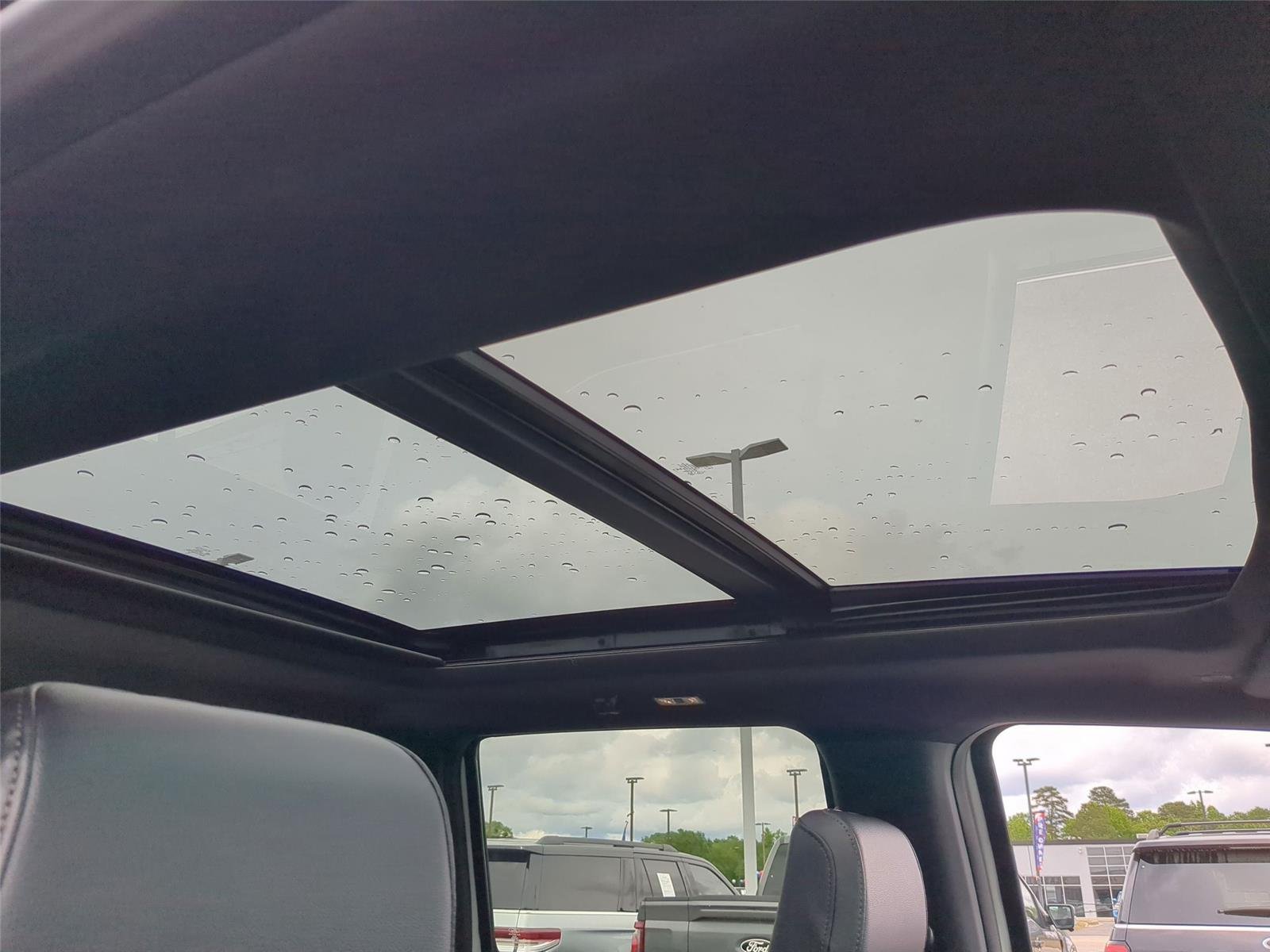 New 2026 Star White Metallic Tri-Coat Ford Lariat® image 38