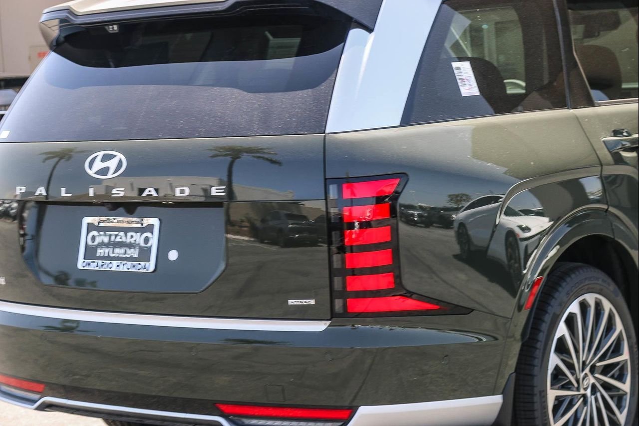 New 2026 Silver Hyundai Calligraphy image 8